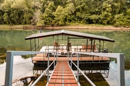 Trout House at Lobo Landing