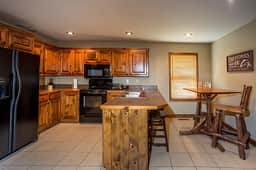 Lobo Landing Cabin #18