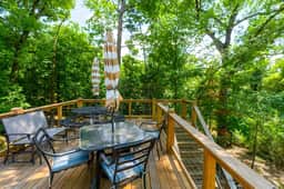 Stoney Ridge Resort | Sleeps 12 | Pool Table | Deck | Eden Isle