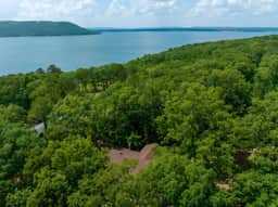 Stoney Ridge Resort | Sleeps 12 | Pool Table | Deck | Eden Isle