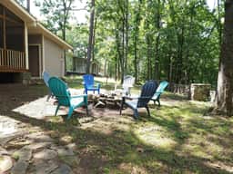 Pet-Friendly Lakefront Getaway with Swim Cove